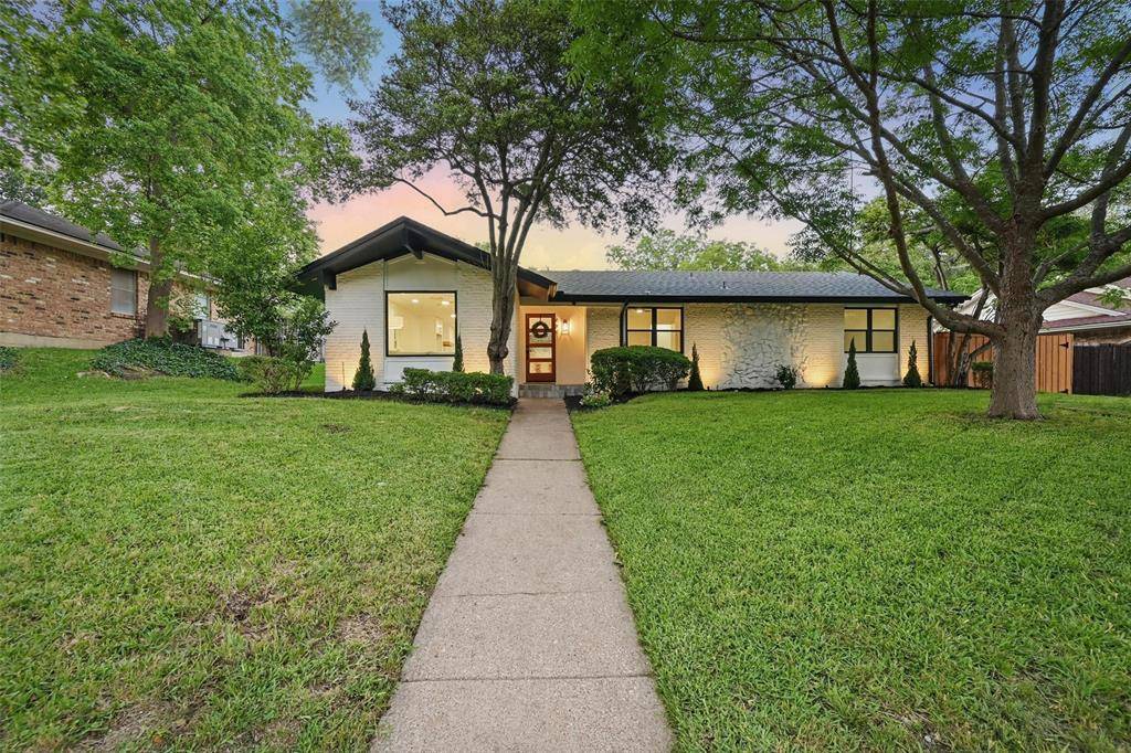 Dallas, TX 75238,9941 Knoll Krest Drive