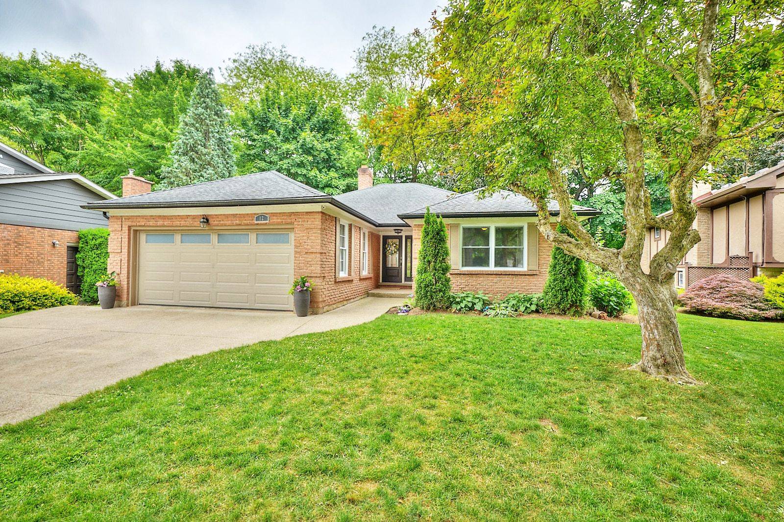 Pelham, ON L0S 1E1,12 Deerpark CRES