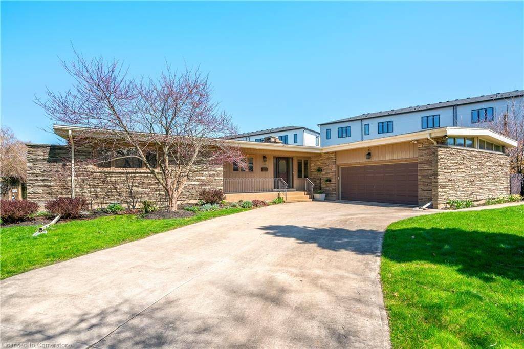 St. Catharines, ON L2T 2B9,13 Jasmin CRES