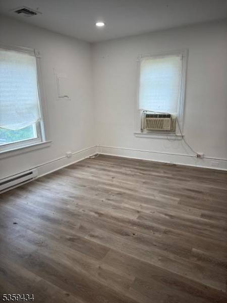 Newton Town, NJ 07860,252 Spring St