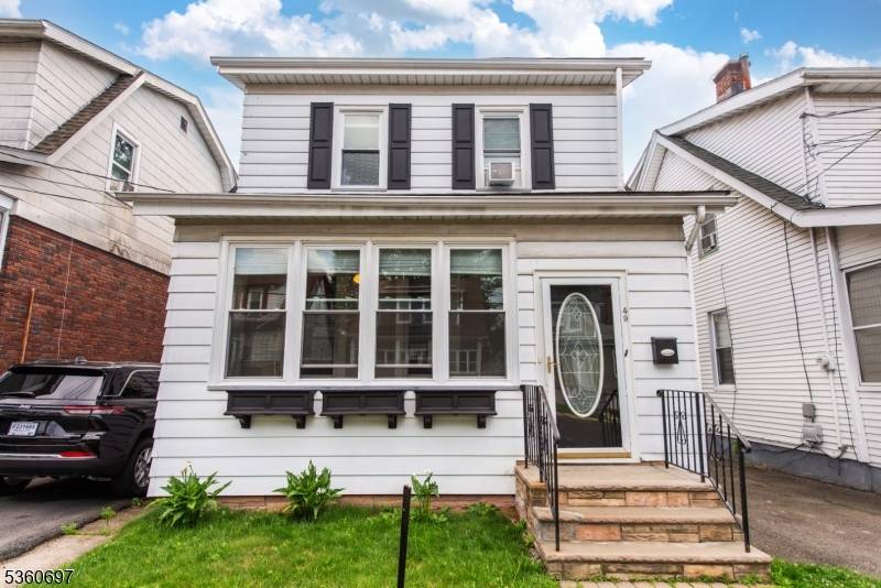 Irvington Twp., NJ 07111,49 Oakland St