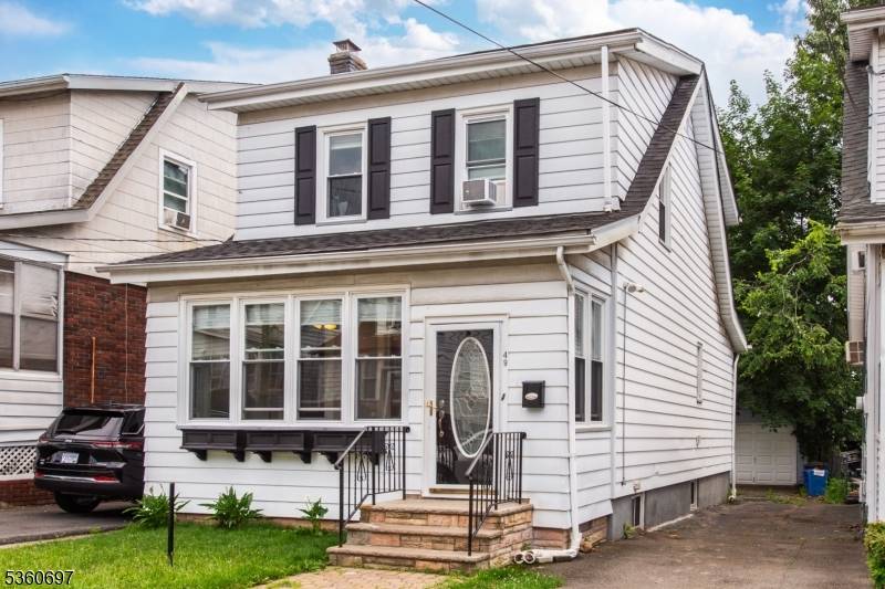 Irvington Twp., NJ 07111,49 Oakland St