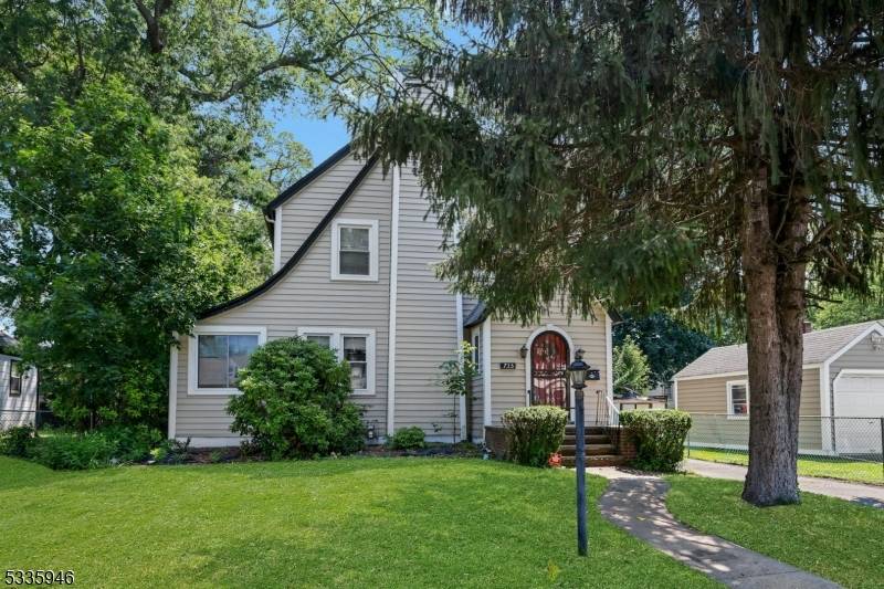 Plainfield City, NJ 07060,729 Hillside Ave