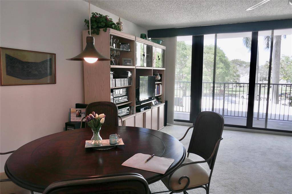 Fort Lauderdale, FL 33315,1101 S River Reach Dr #212
