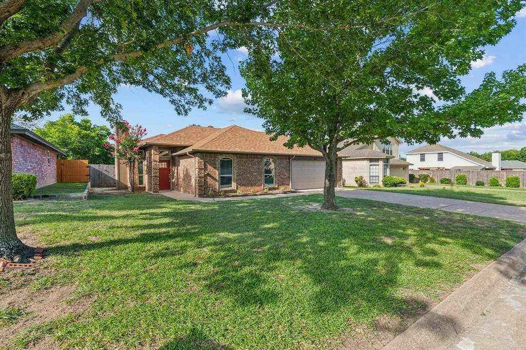 Lake Worth, TX 76135,6631 Lakeside Drive