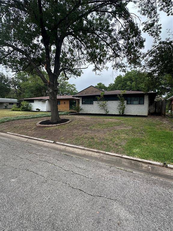 Richland Hills, TX 76118,7601 Kevin Drive