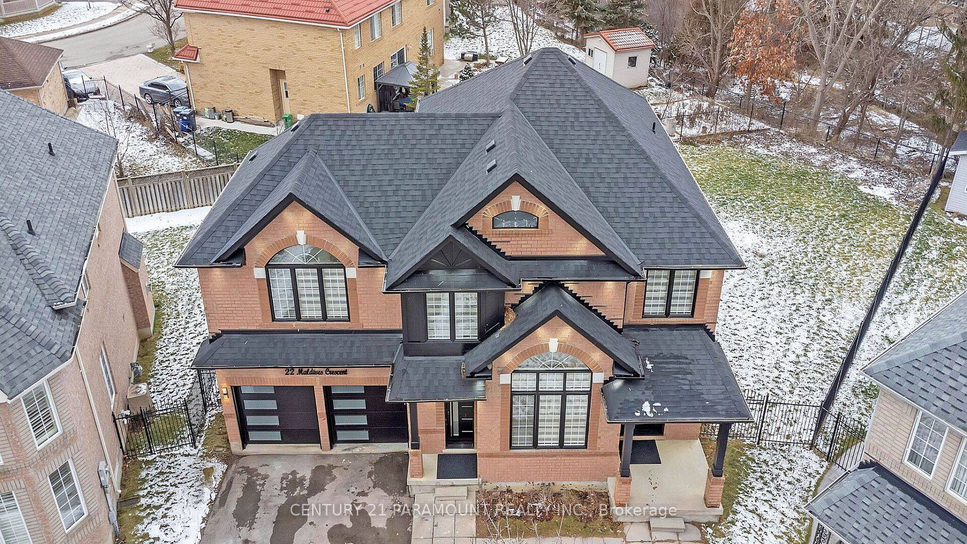 Brampton, ON L6P 1L5,22 Maldives CRES