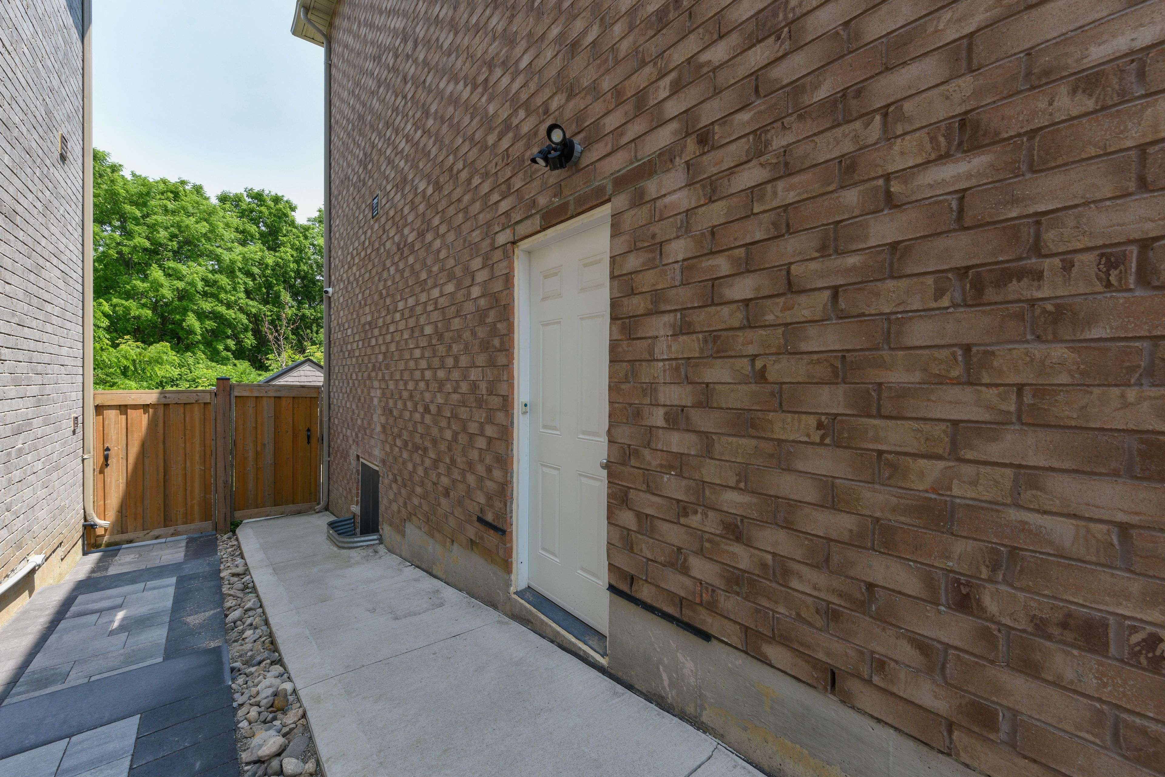 Brampton, ON L6X 5J6,50 Unwind CRES