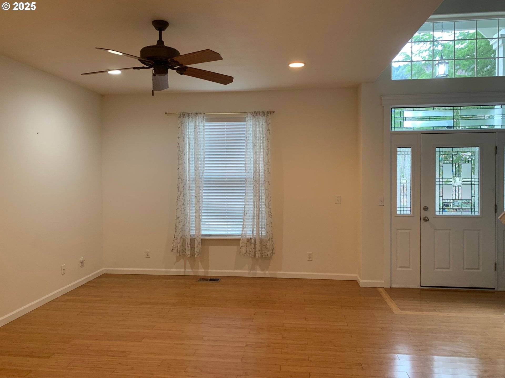 Winchester, OR 97495,556 NORTH VIEW DR