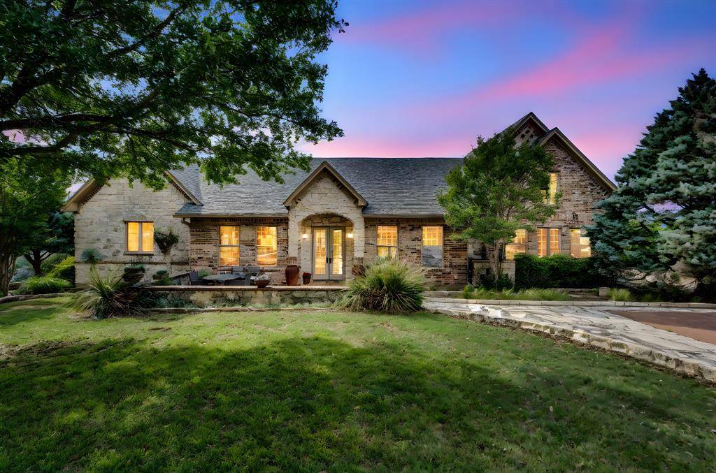 Clifton, TX 76634,246 Private Road 1610