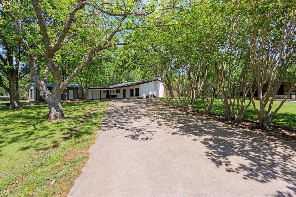 Pottsboro, TX 75076,336 Kirk Avenue