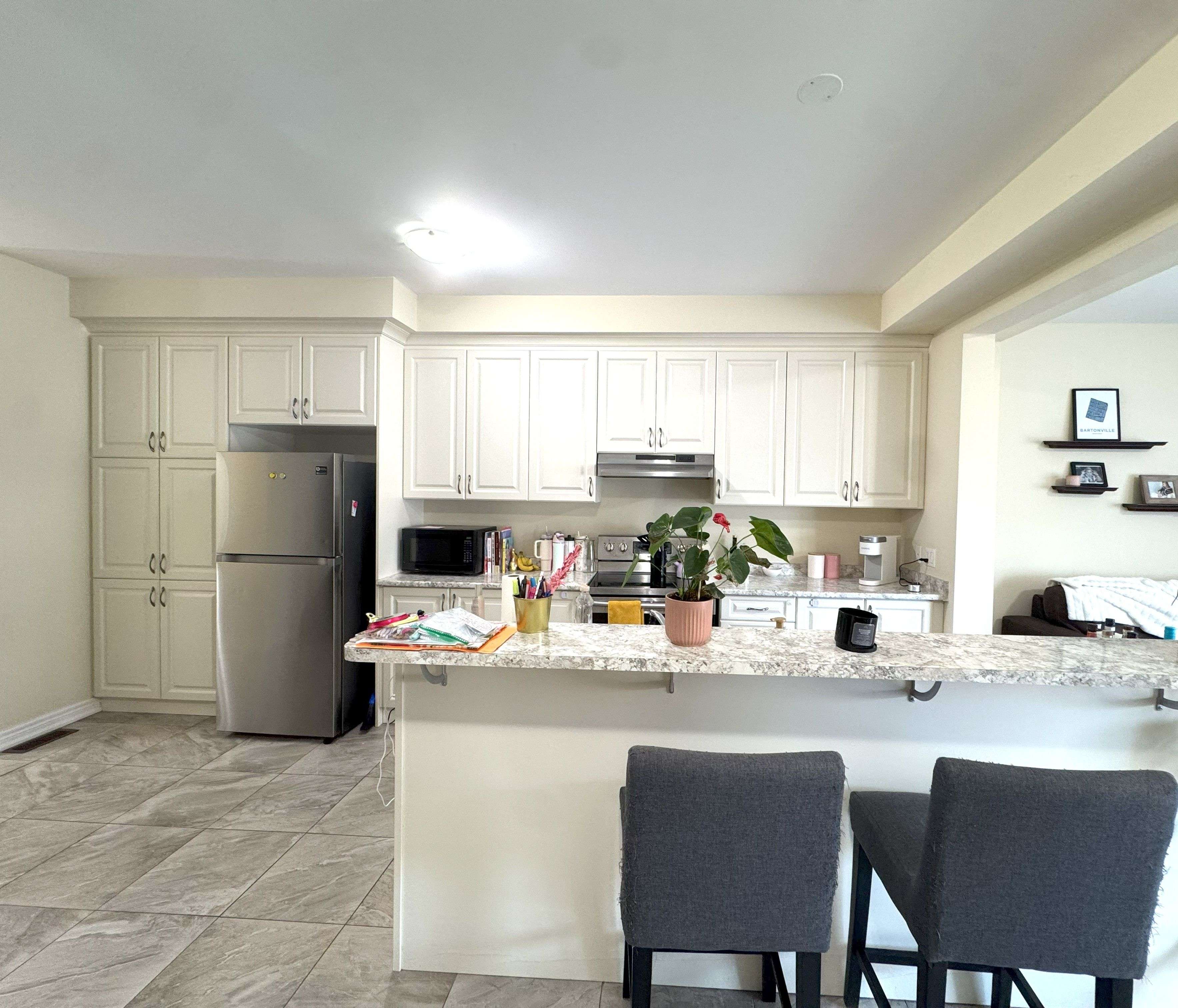 Hamilton, ON L8J 0E4,65 Bradbury RD