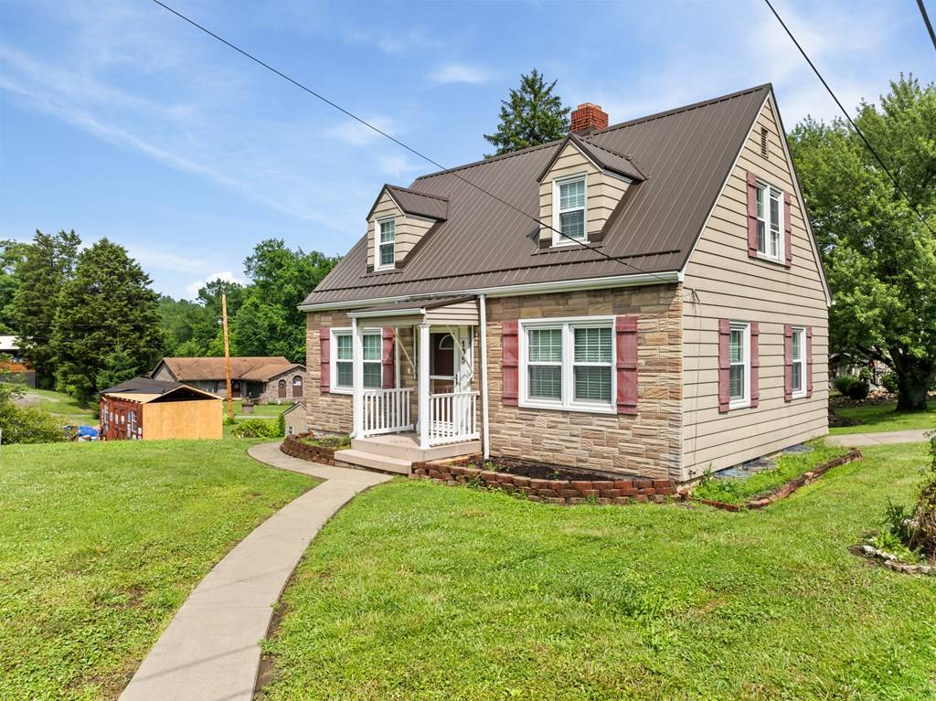 Follansbee, WV 26037,105 Erwin Avenue