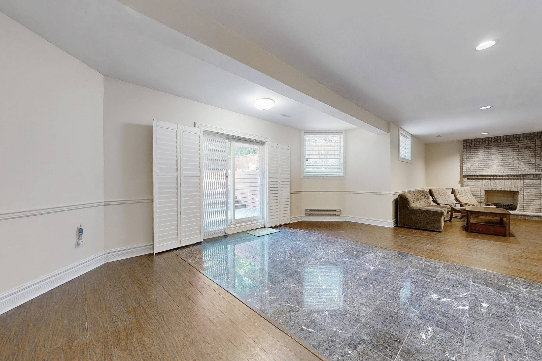 Toronto C14, ON M2N 3M4,176 Elmwood AVE #Basement