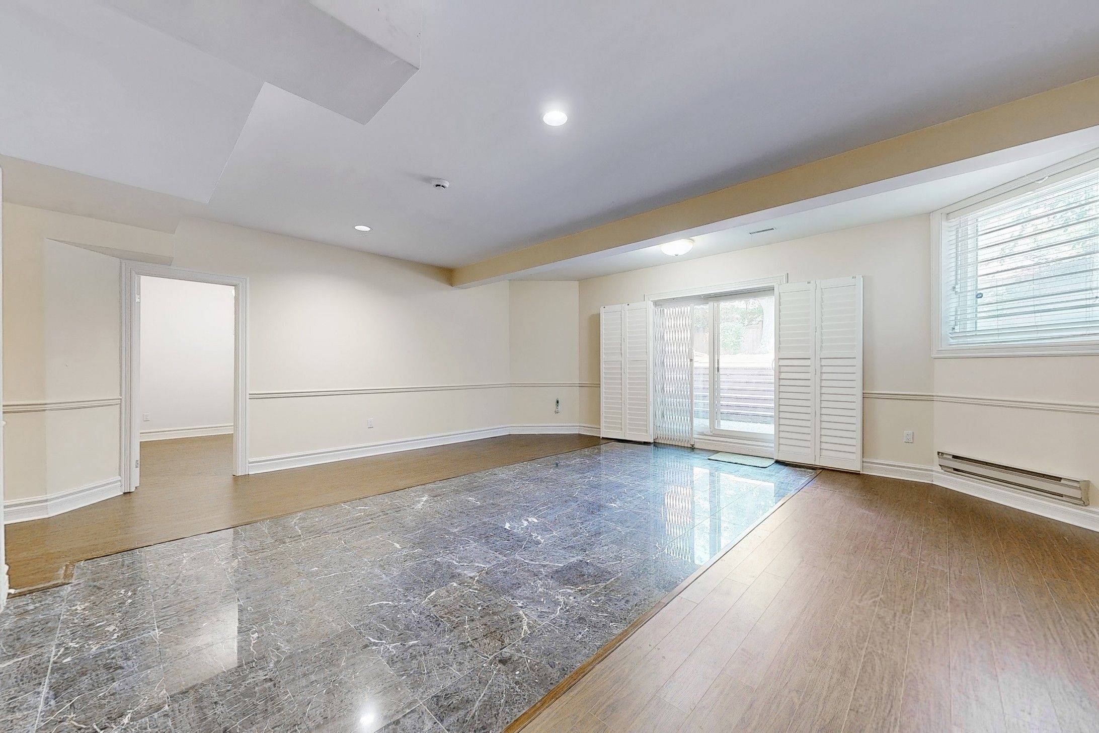 Toronto C14, ON M2N 3M4,176 Elmwood AVE #Basement