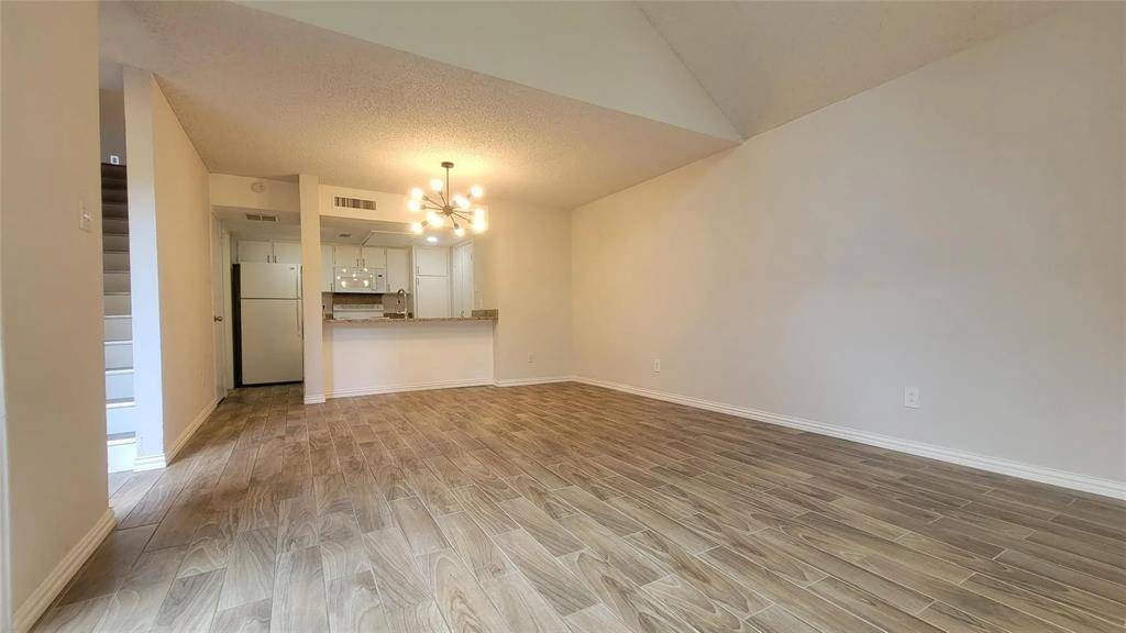 Dallas, TX 75236,4651 Country Creek Drive #1115