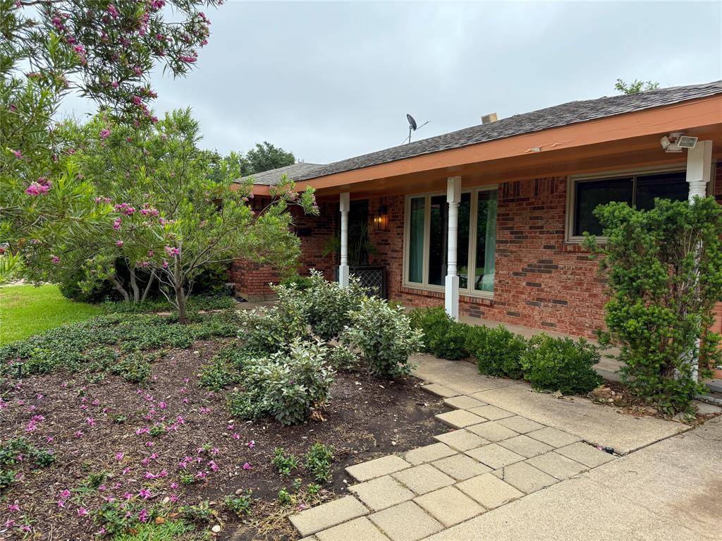 Fort Worth, TX 76133,3833 Wilkie Way