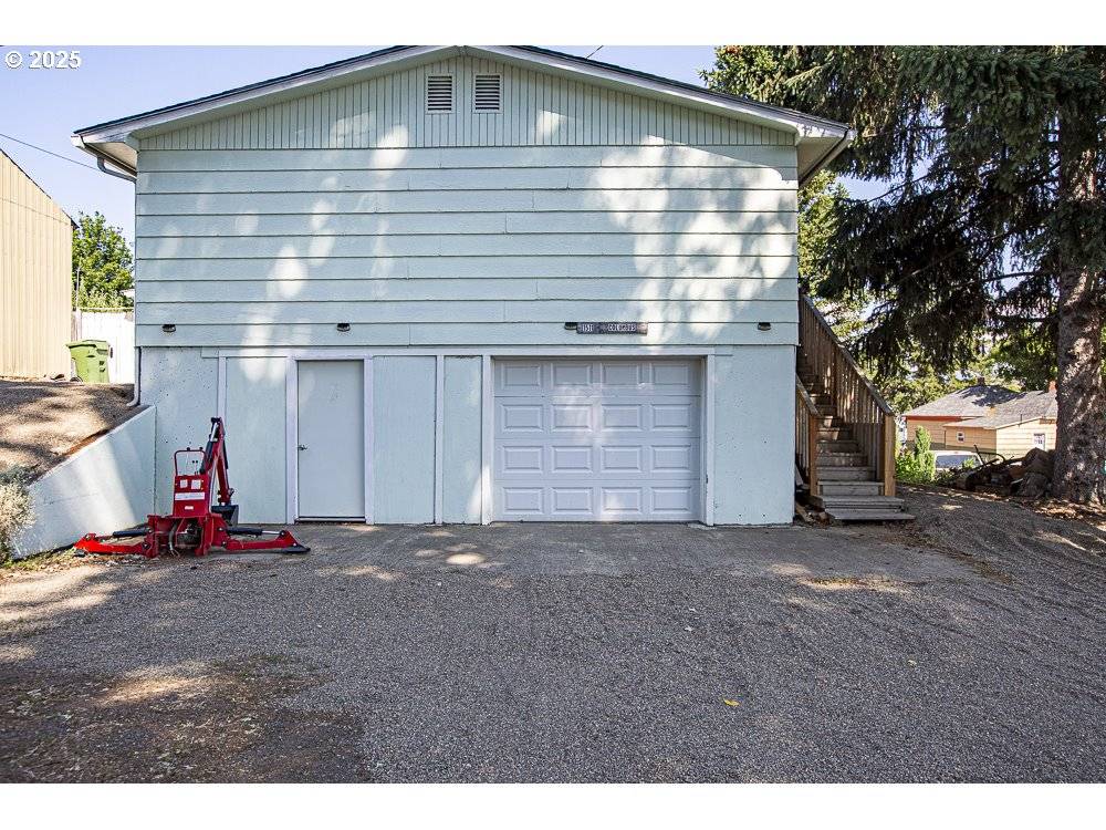 Elgin, OR 97827,1511 COLUMBUS ST
