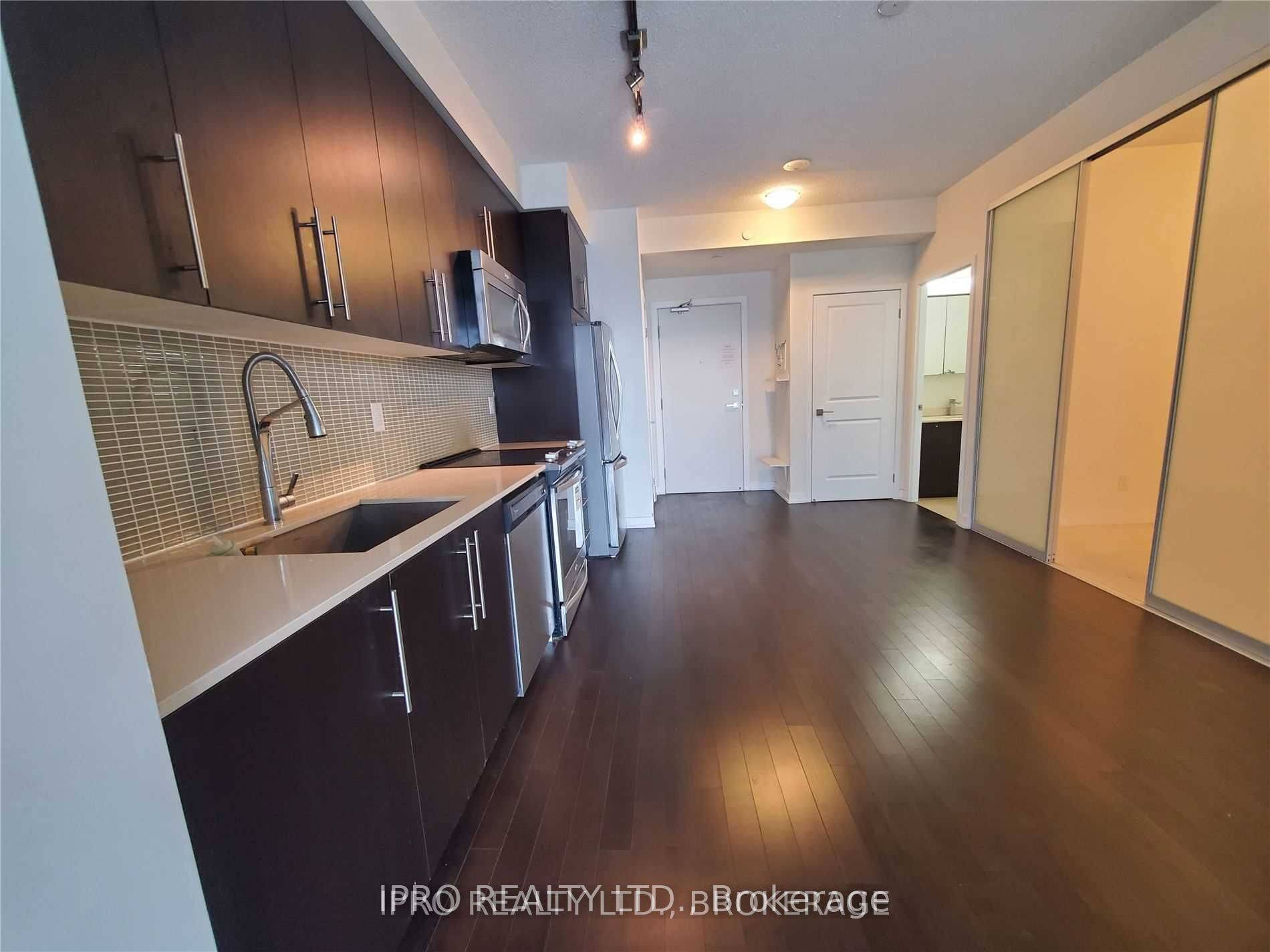 Mississauga, ON L5B 0J8,510 Curran PL #1801