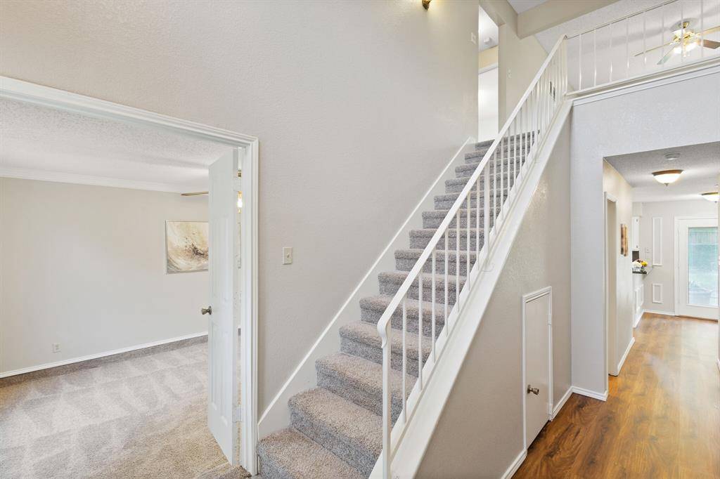 Arlington, TX 76013,1019 W Lovers Lane W