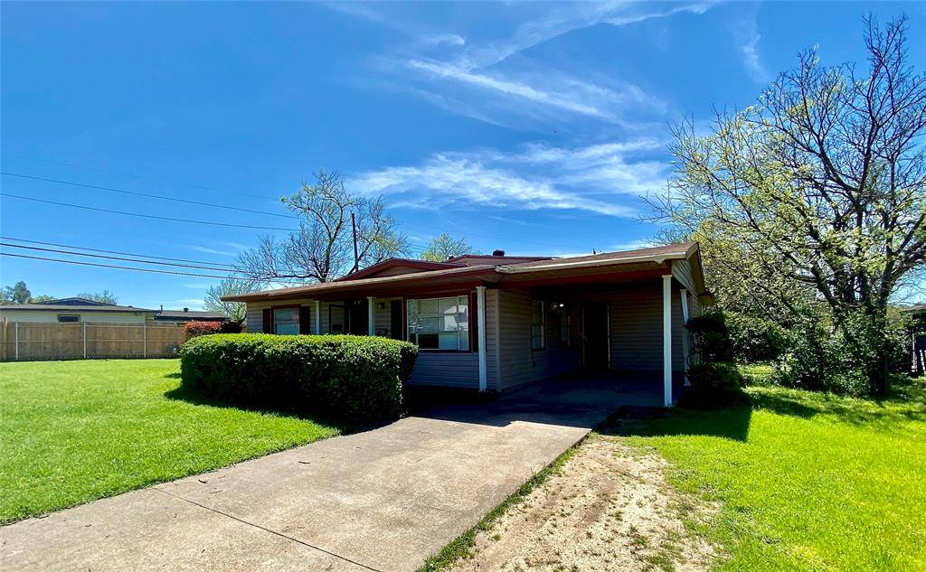 Dallas, TX 75243,8312 Granis Street