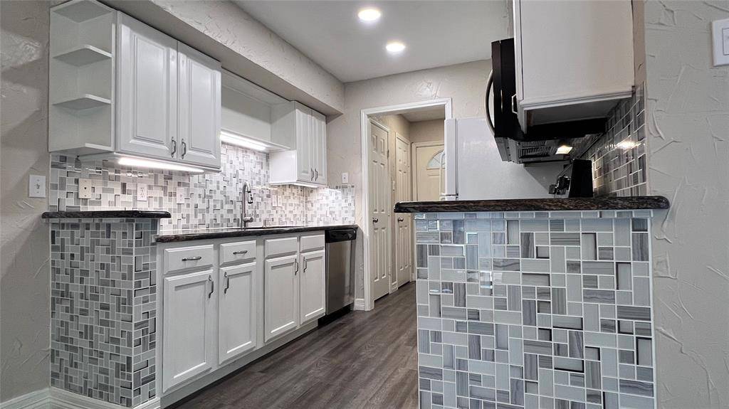 Dallas, TX 75231,7468 E Northwest Highway #131