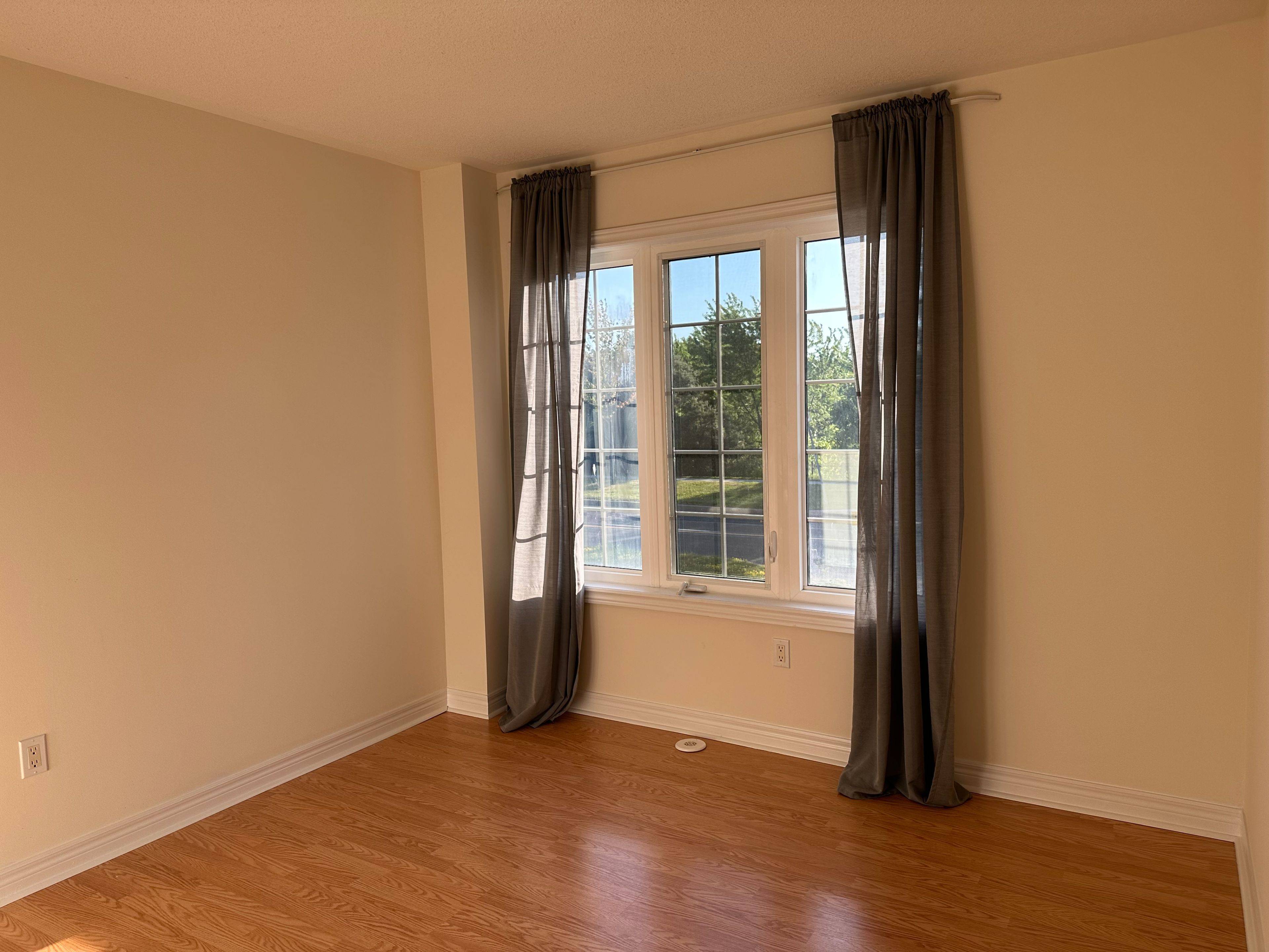 Markham, ON L6B 1H2,609 Country glen RD