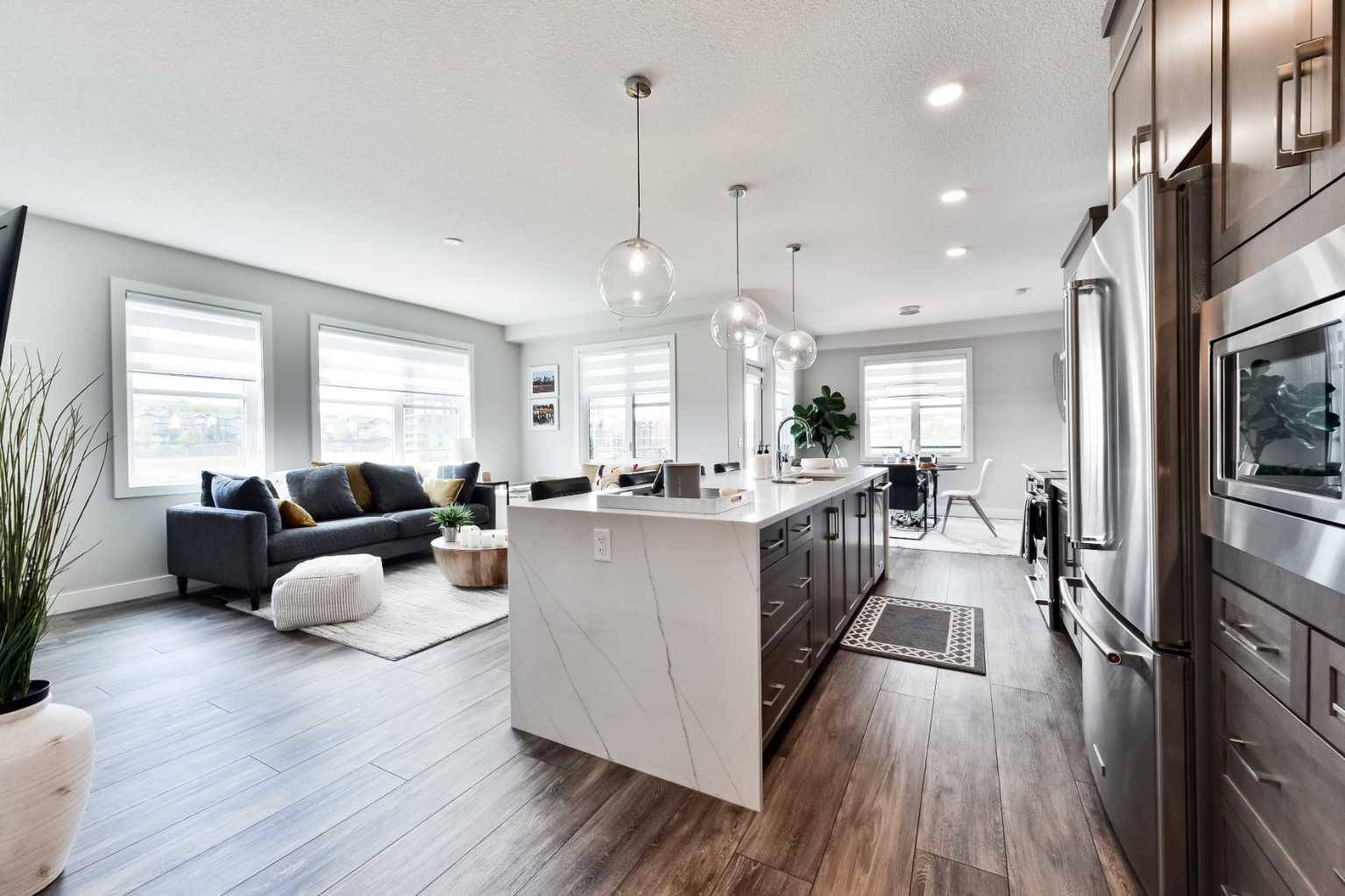 Calgary, AB T3H 6G3,8355 19 AVE SW #415