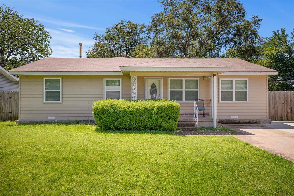 Terrell, TX 75160,104 Charles Lane