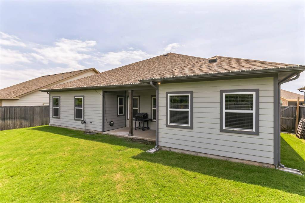Sherman, TX 75090,3225 Sweetwater Way