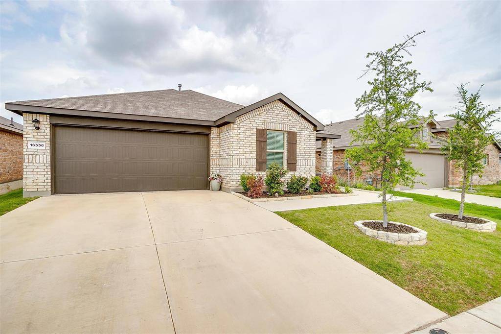 Justin, TX 76247,16556 White Fish Lane