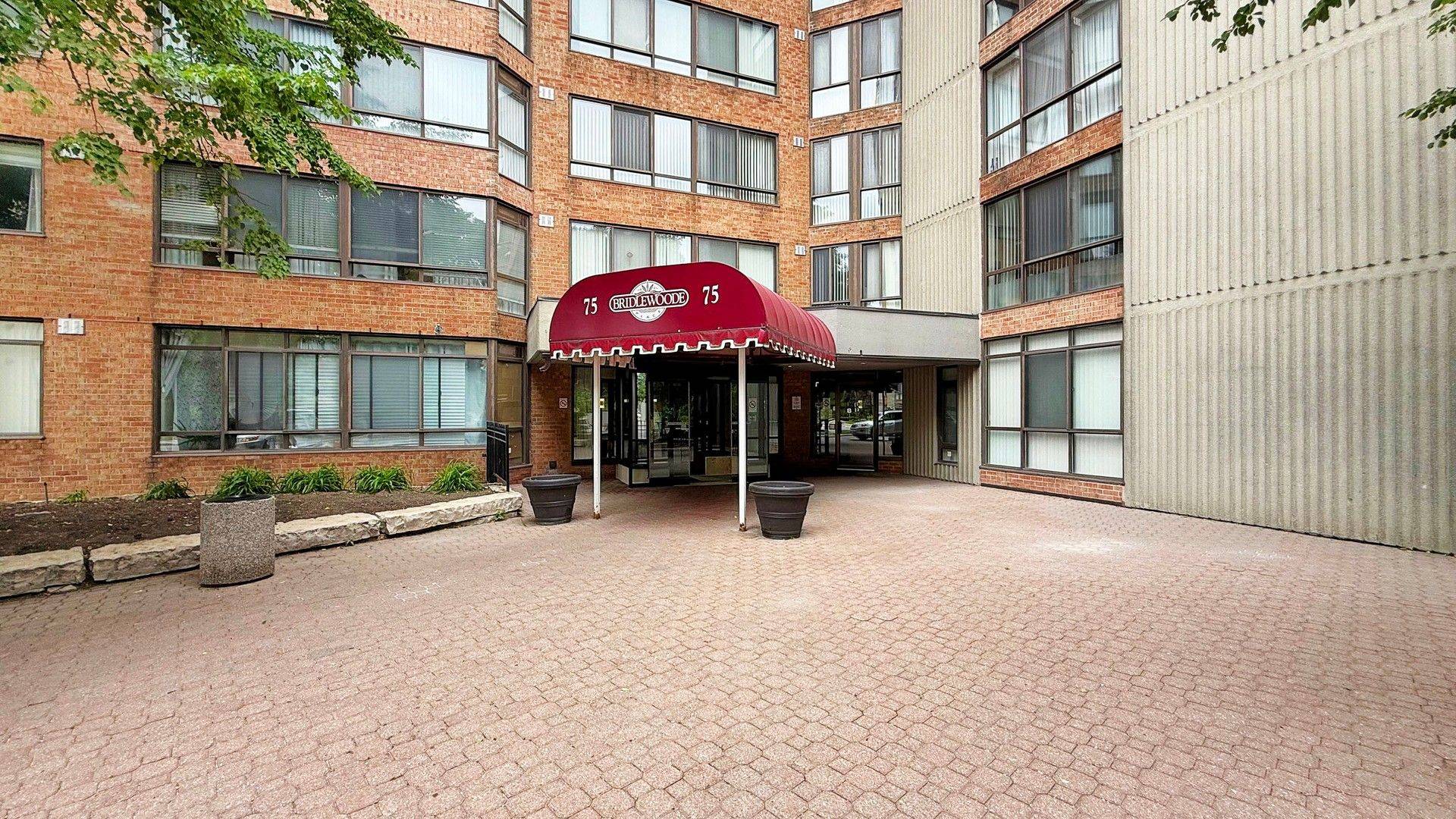 Toronto E05, ON M1W 3W1,75 Bamburgh CIR #524