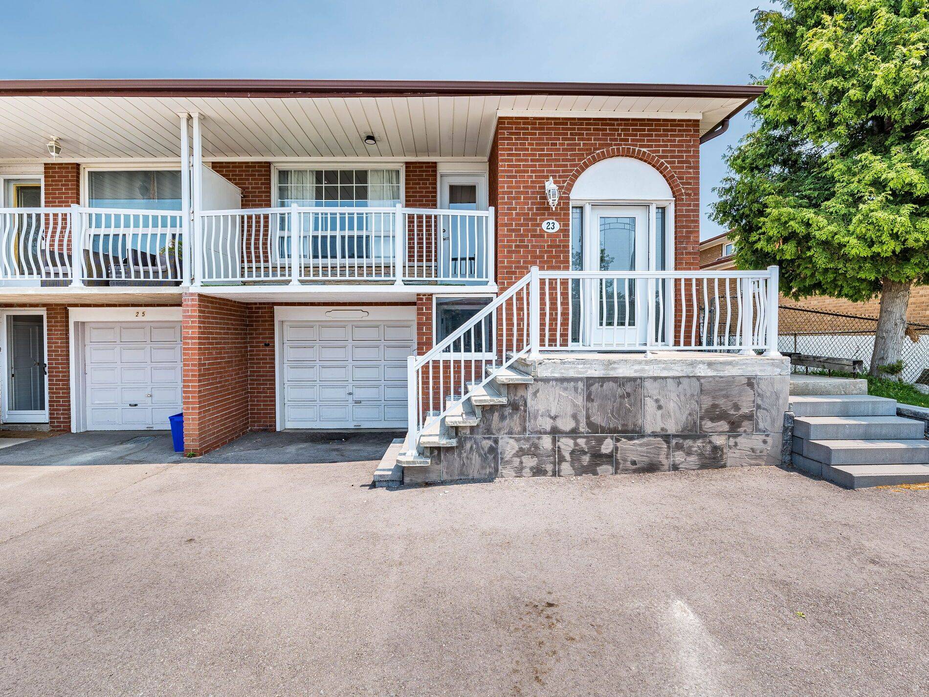 Vaughan, ON L4L 2G5,23 North Humber DR