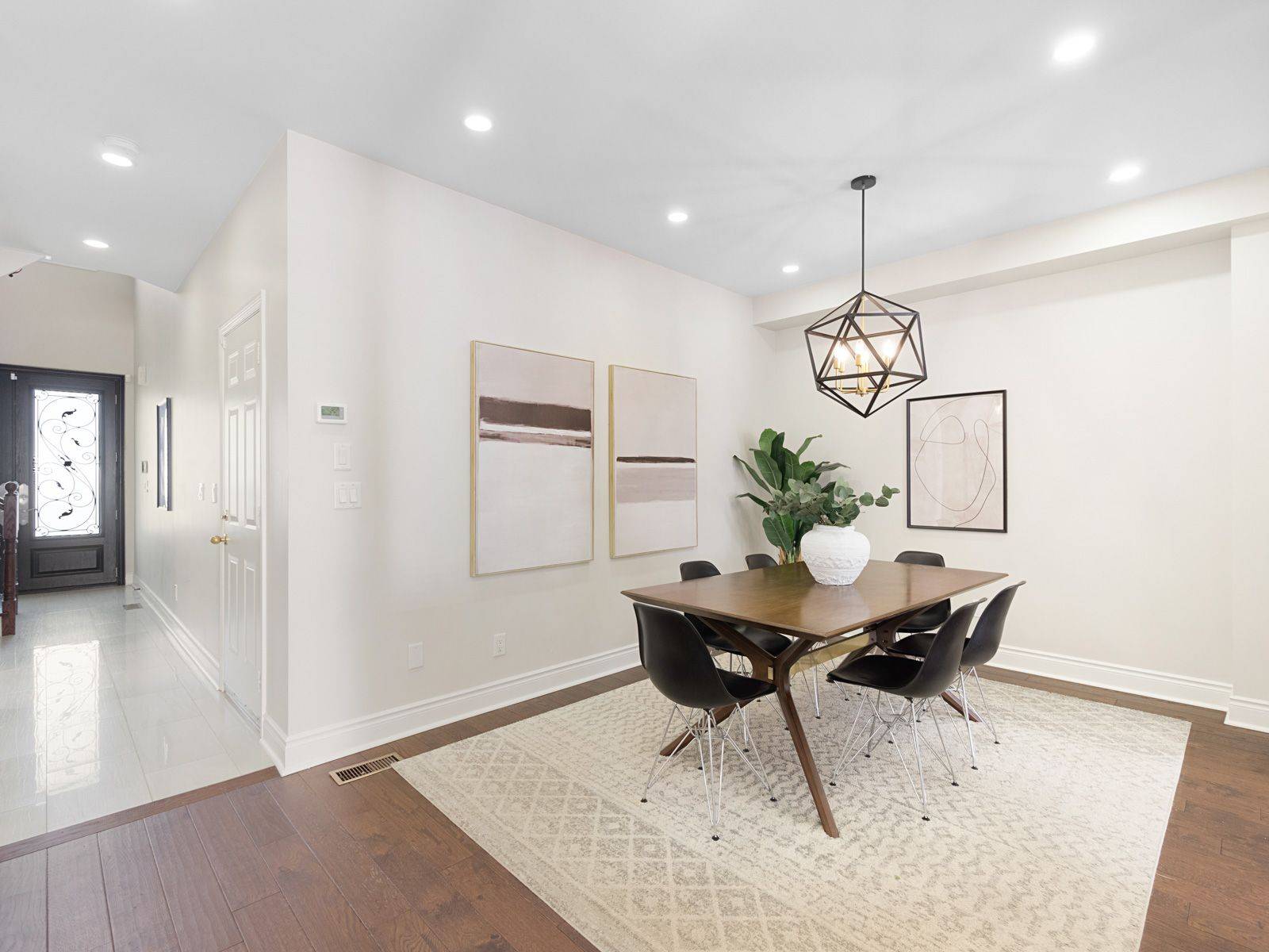 Vaughan, ON L4J 9E5,16 Mistywood CRES
