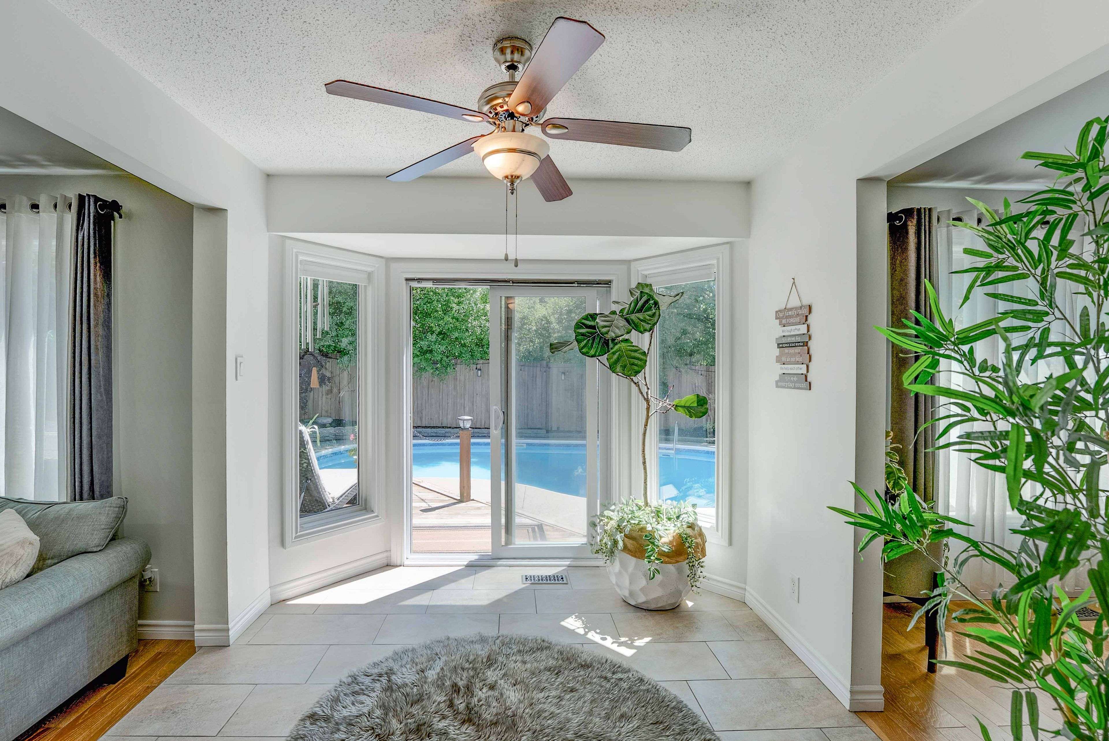 Kitchener, ON N2A 3G2,113 Oneida PL