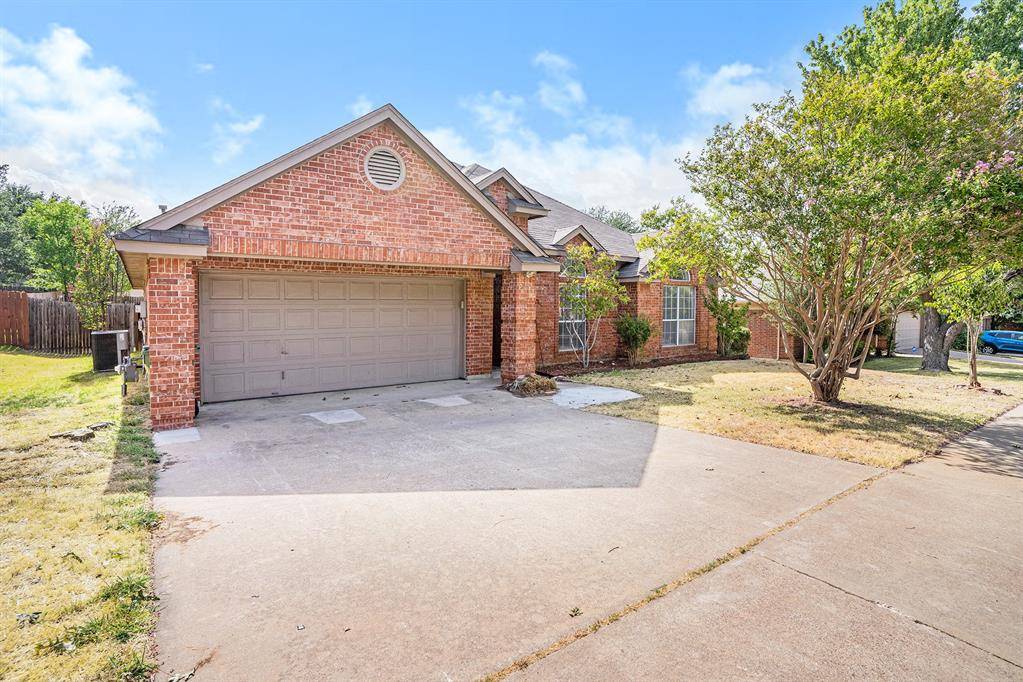 Arlington, TX 76016,4712 Shorewood Drive