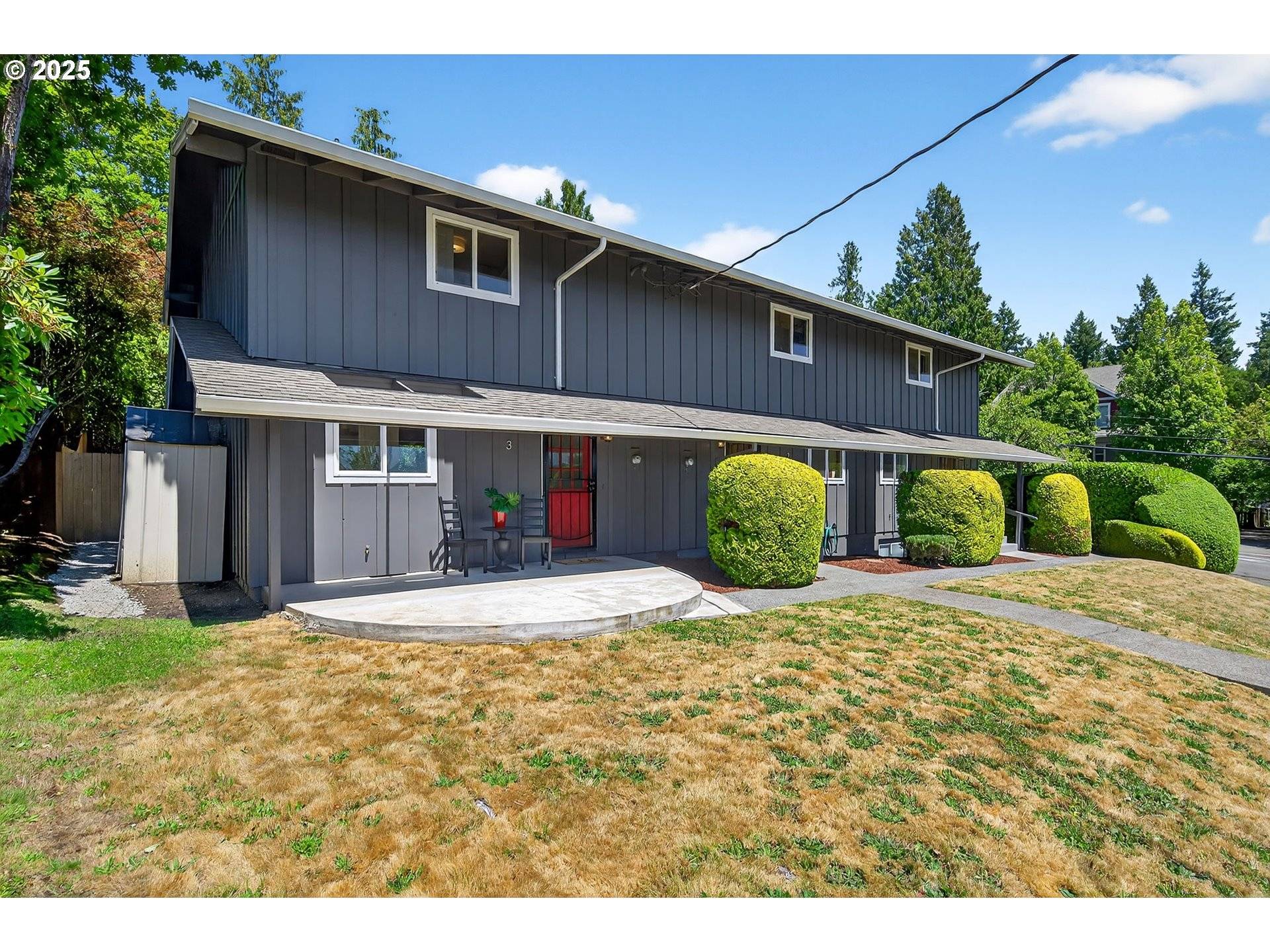 Portland, OR 97239,1411 SW DEWITT ST