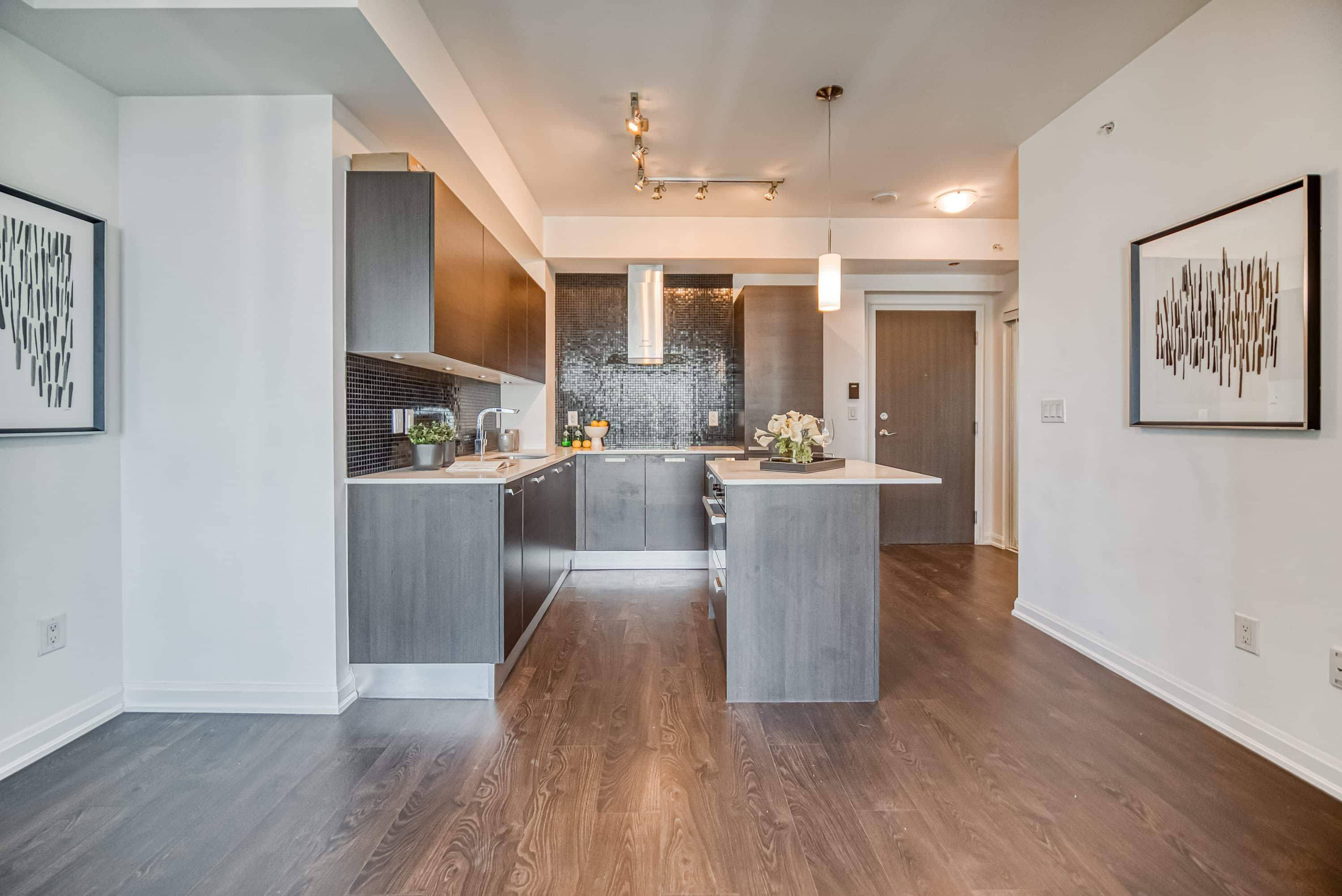Toronto C07, ON M2N 1K4,11 Bogert AVE #3309