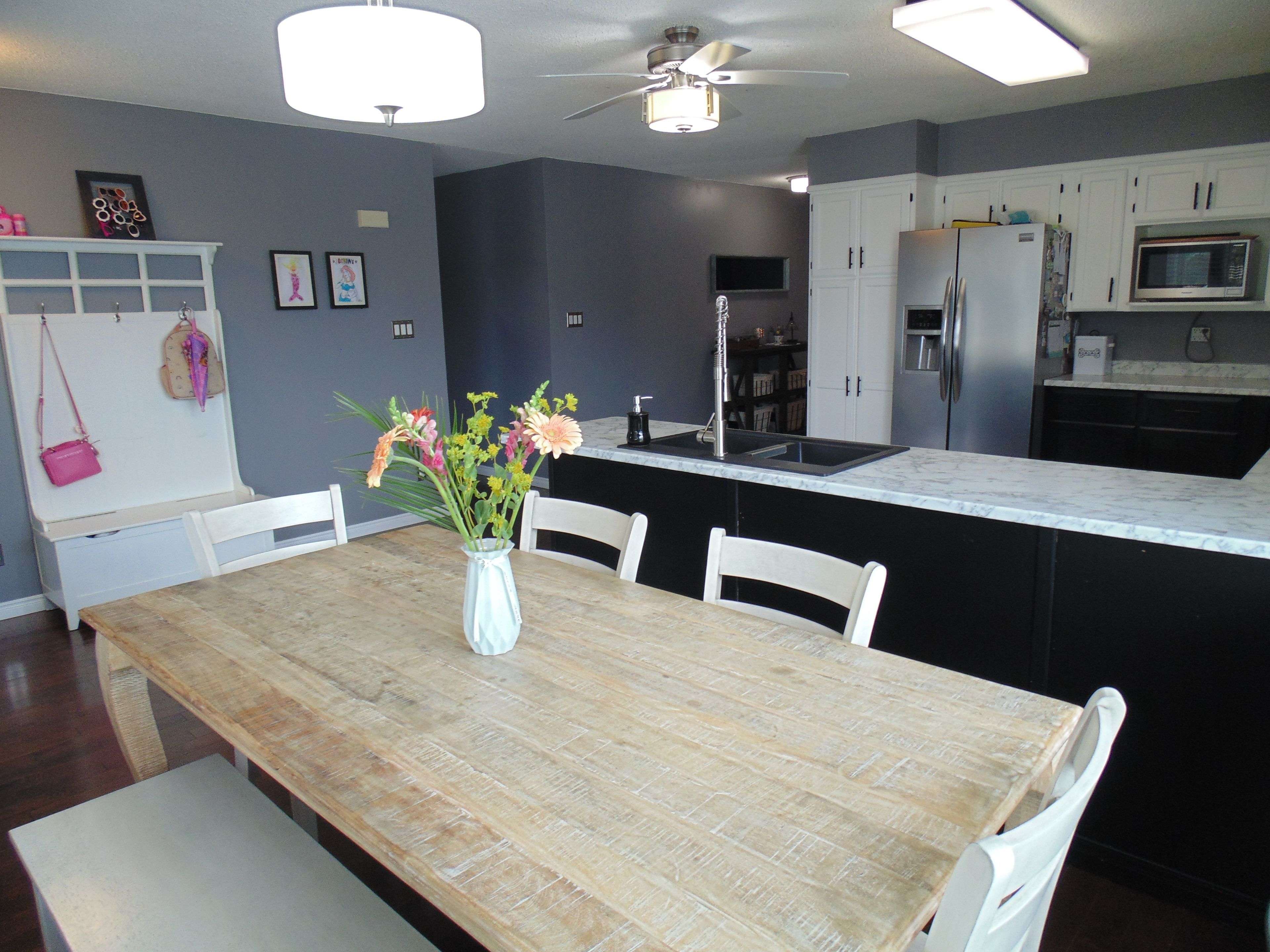 Saugeen Shores, ON N0H 2C1,366 Goderich ST