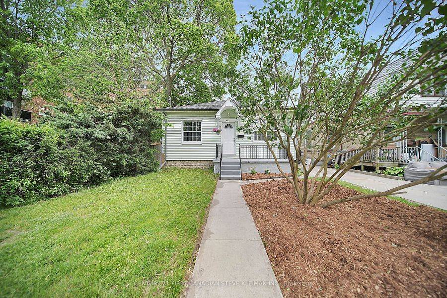 London East, ON N6B 1H1,427 Grey ST