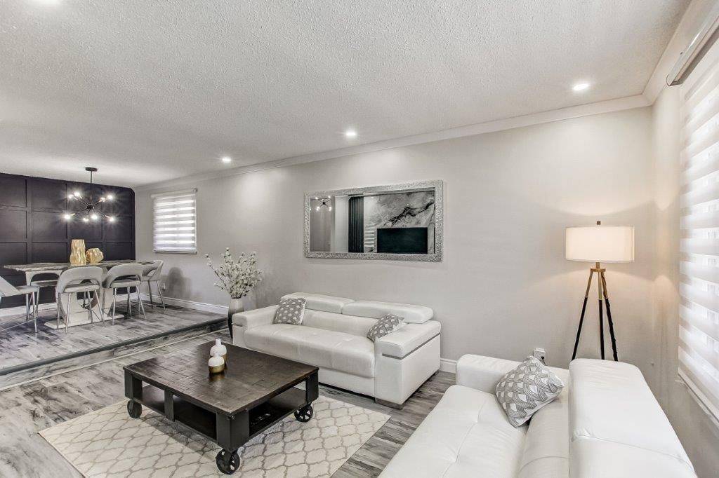 London South, ON N6E 2N8,86 Tumbleweed CRES