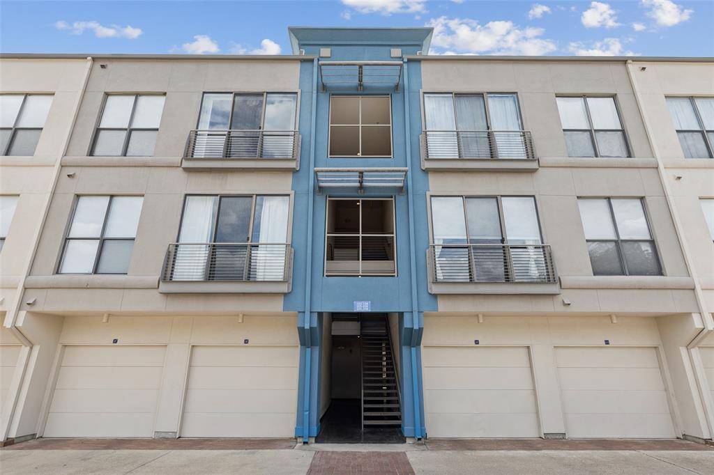 Dallas, TX 75219,4414 Cedar Springs Road #206