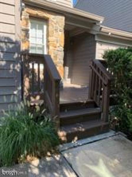 Montgomery Twp., NJ 08540,36D Needham Way