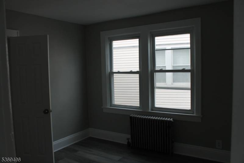 Carteret Boro, NJ 07008,67 Edgar St #1