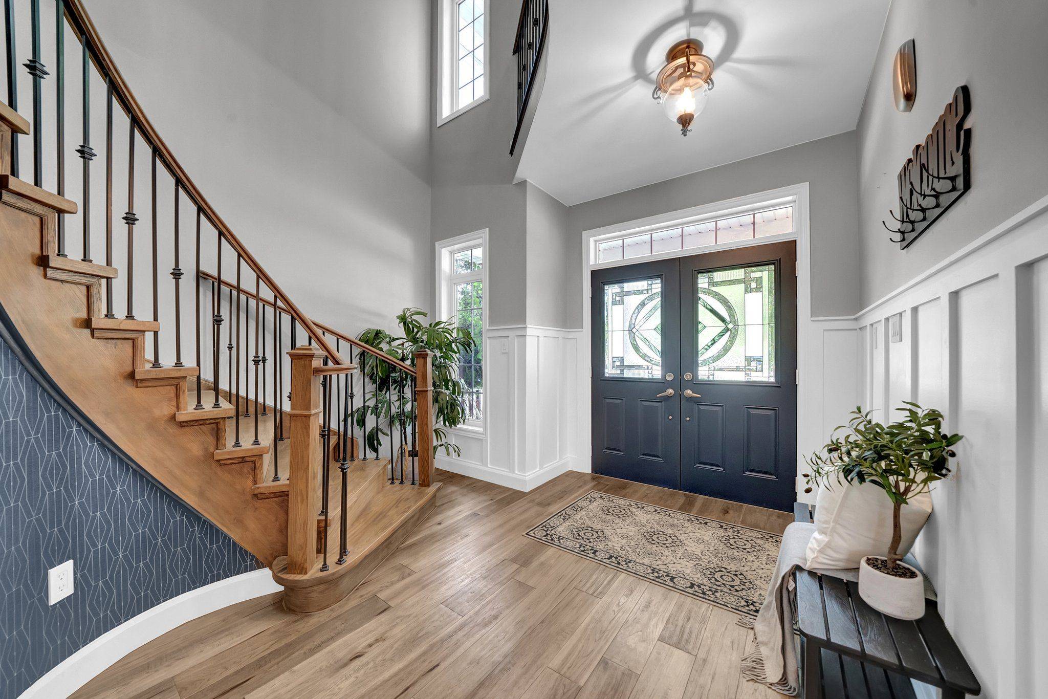 Whitby, ON L1M 0B1,18 Lamport CT