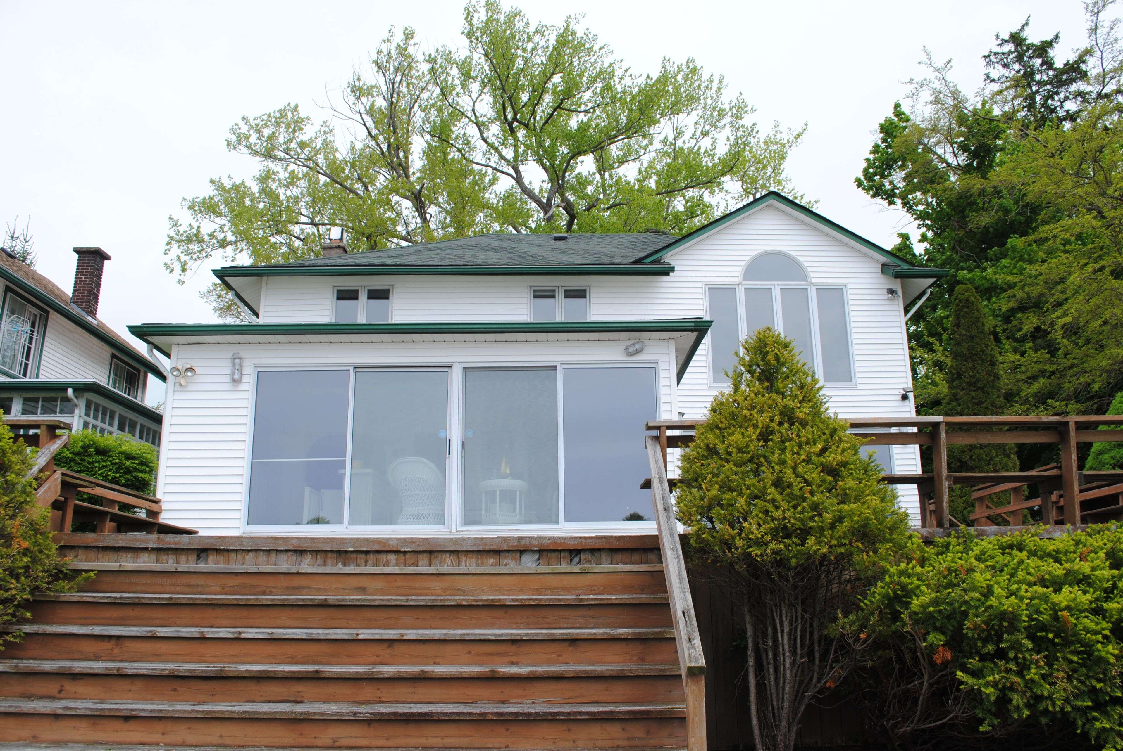 Fort Erie, ON L2A 5W5,1381 Kam RD