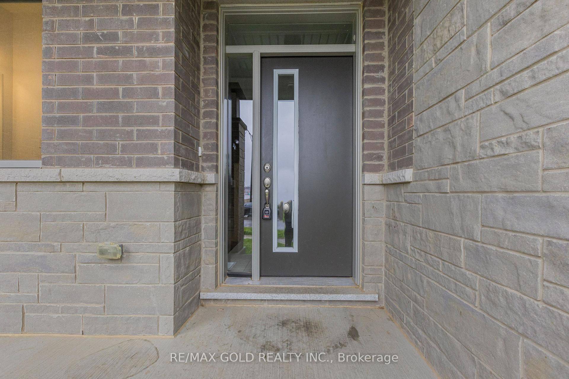 Kitchener, ON N2R 0T2,165 Forestwalk ST