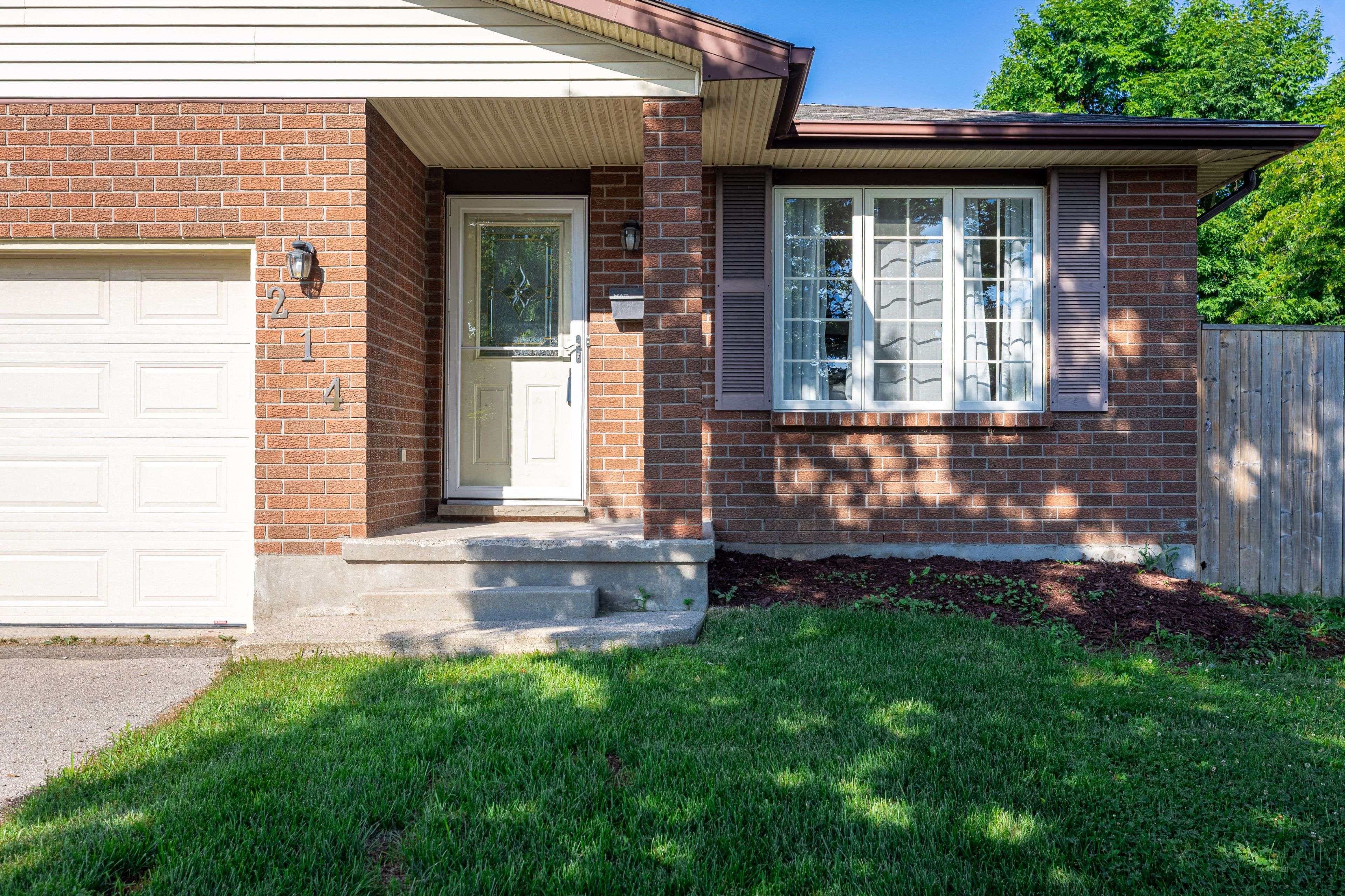 London East, ON N5V 4C9,214 Portsmouth CRES E