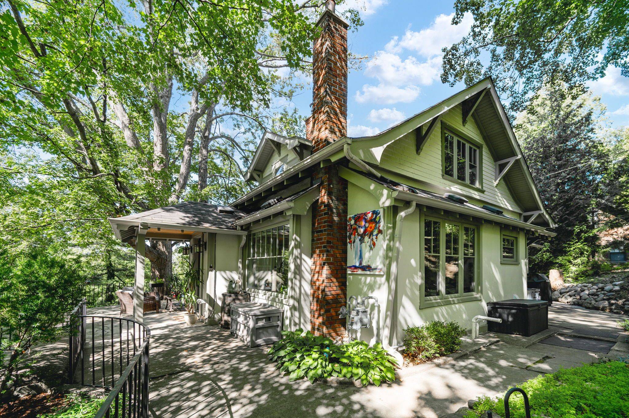 London South, ON N6K 1X4,445 Westmount DR