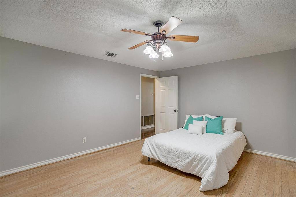 Midlothian, TX 76065,603 S 2nd Street